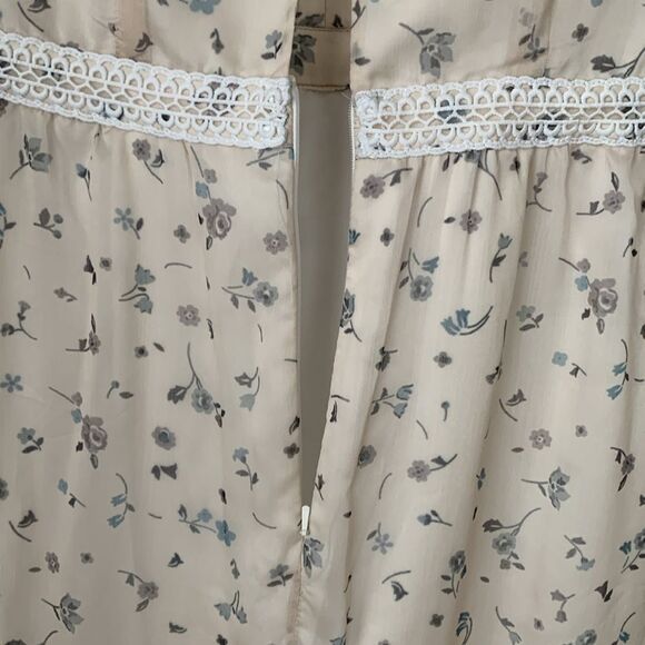 NWT VTG Stevie May Floral Cream Maxi Dress with Lace Details Size L - Picture 14 of 14